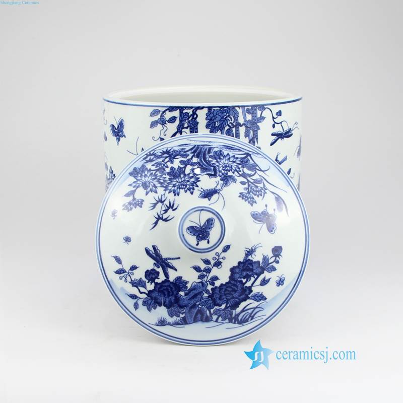 blue and white towl gouard ceramic jar