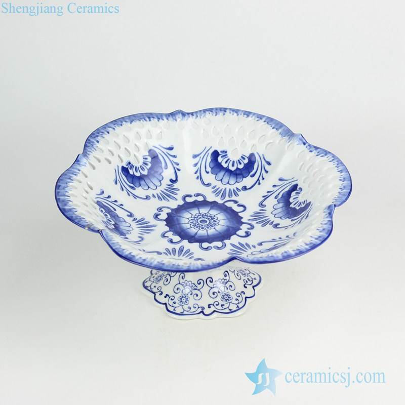 Blue and white  handmade corn flower pattern fruit goblet design plate