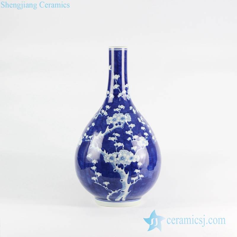 handmade water drop shape plum blossom pattern blue and white  bud porcelain vase in bulk to sell