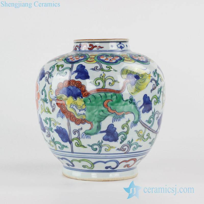 Colorful pigment blue and white  mythical animal China kylin pattern beautiful ceramic vase