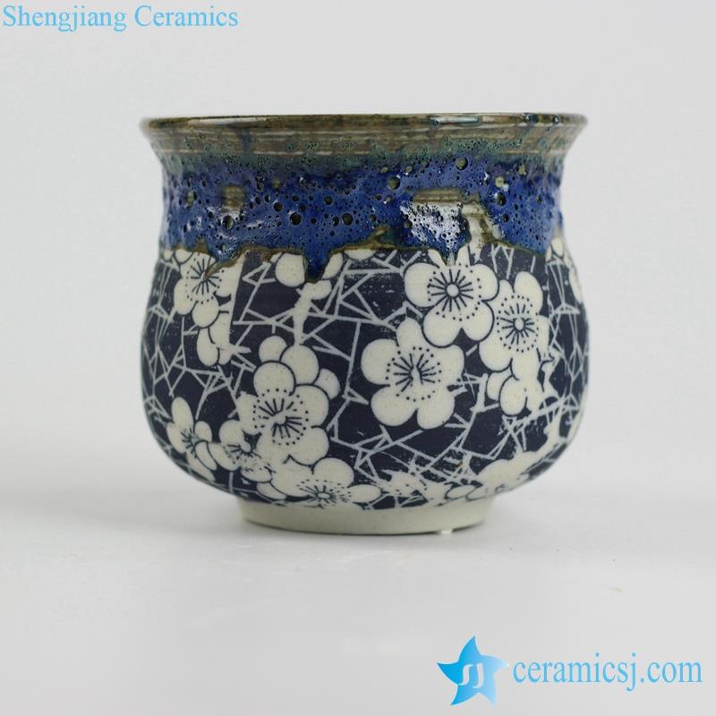 Jingdezhen Chinese blue and white mixed pattern ceramic planter