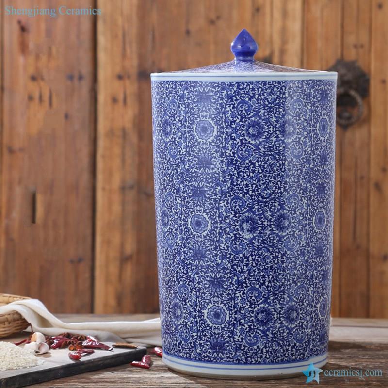 RZAP05-B-000 Blue and white handmade  floral mark vertical tube shape porcelain  storage jar