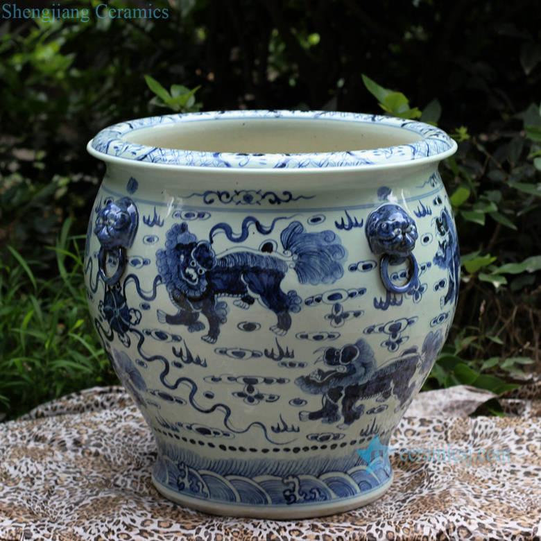  Handmade  blue and white lions playing with silk ball pattern ceramic storage huge vat