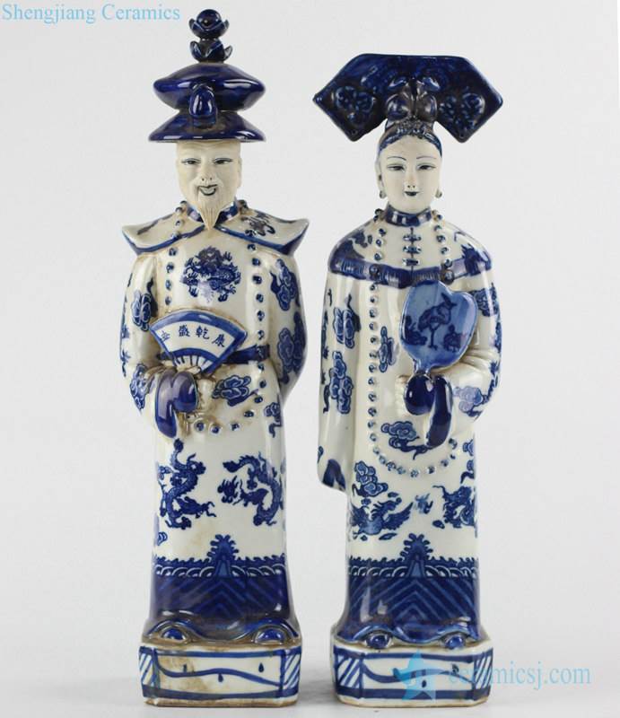  blue and white China emperor and empress ceramic  figurine