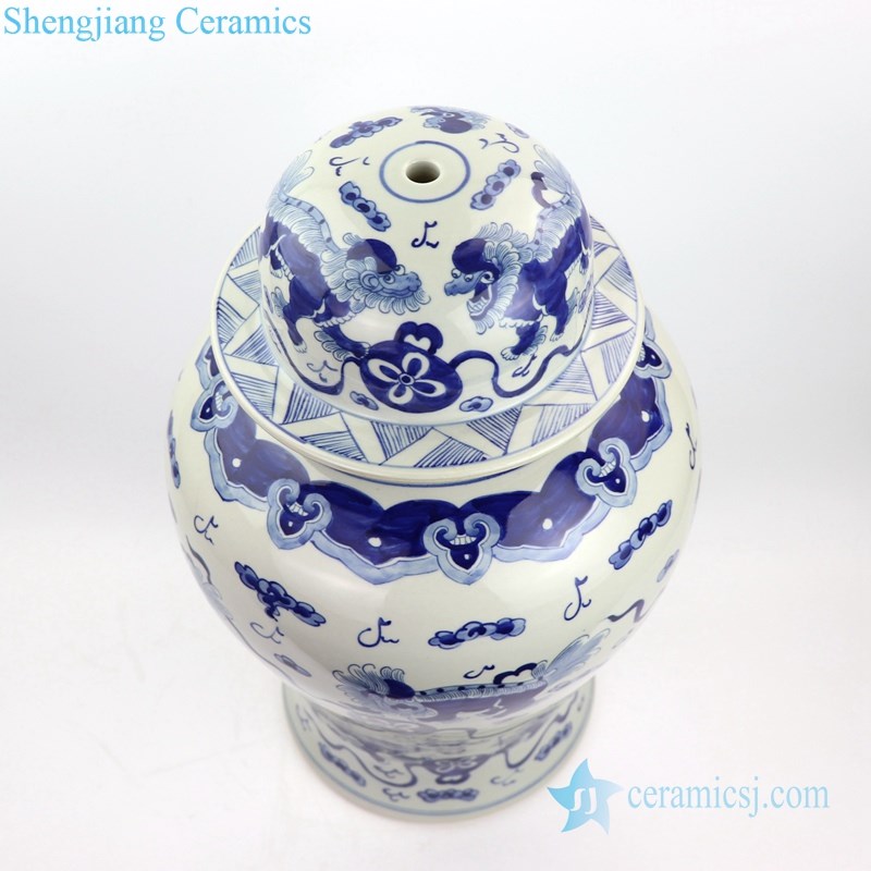  handmade kylin ceramic table lamp