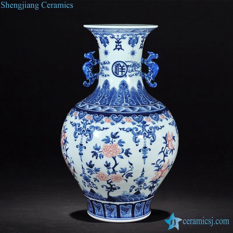 Jingdezhen chinese aesthetic blue and white with red finger citron pattern porcelain vase