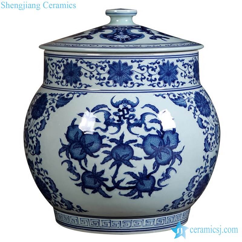 blue and white Jingdezhen design  hand draft peach pattern ceramic ball shape jar with lid