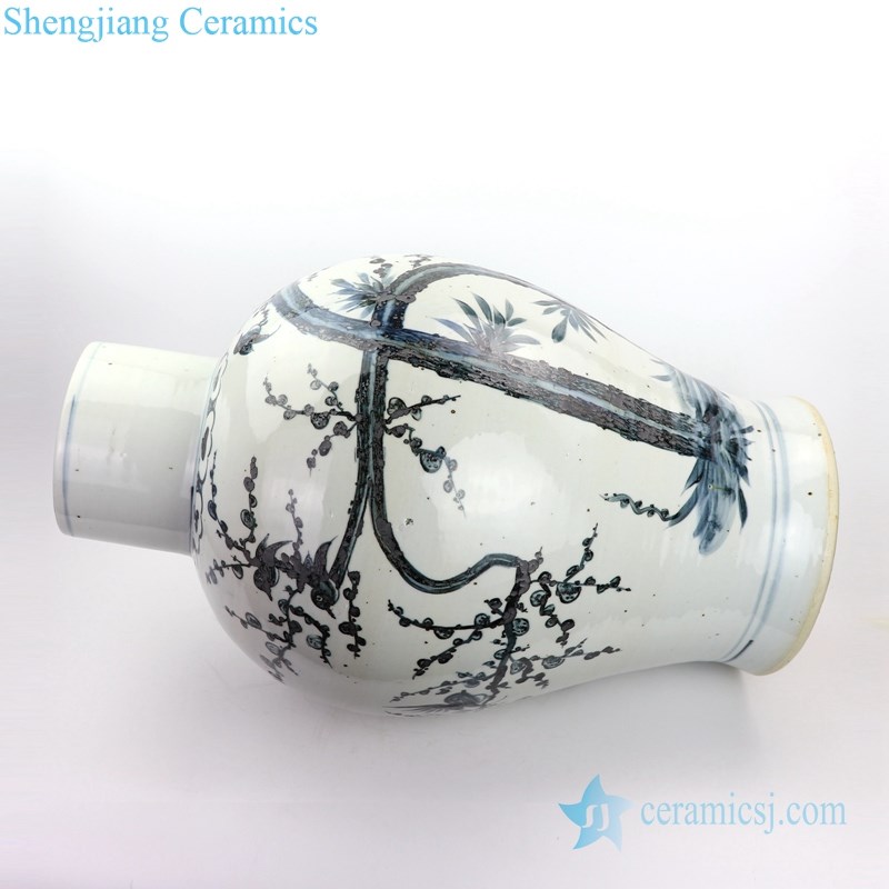 antique ceramic flower pattern  vase