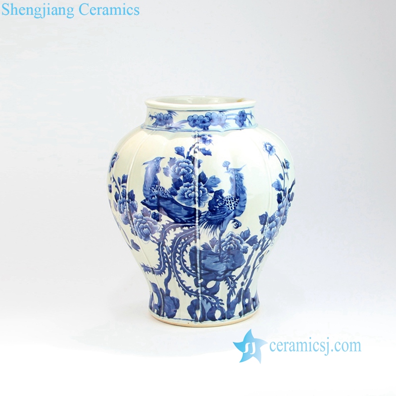 couple phoenix pattern porcelain vase with arris