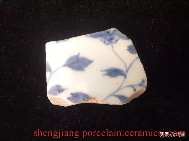 Ancient Ceramic Appraiser Zhao Zhe Teacher's Tile Teaching: An Alternative Interpretation of the Blue and White Porcelain in the Yuan Dynasty